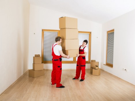 Packing and loading boxes for a residential move in Catford